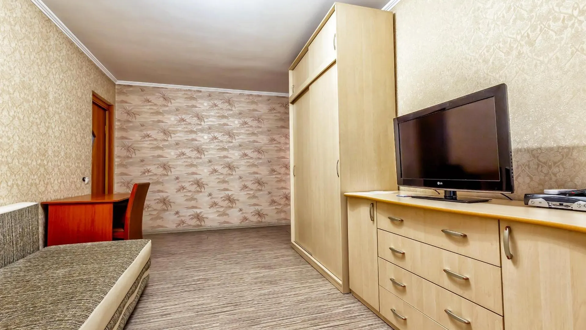 Arbat 2 Area - Traveler'S Choice In The City Center Almatı Daire
