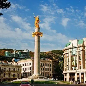 площадь свободы Апартаменты Тбилиси